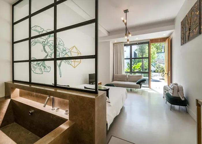 Horti 14 Borgo Trastevere 4*