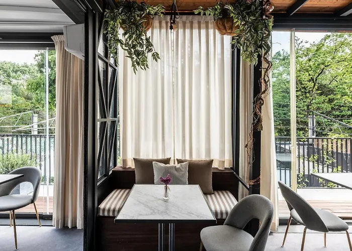 Horti 14 Borgo Trastevere Hotel 4*