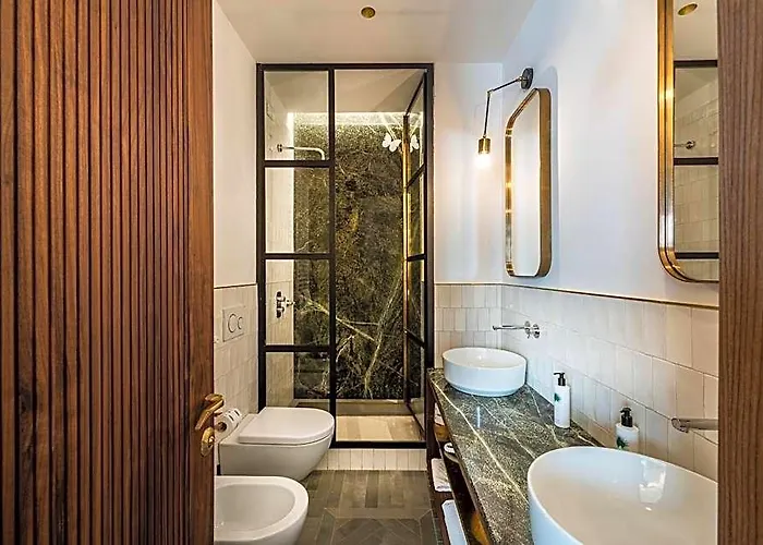 Hotel Horti 14 Borgo Trastevere 4*